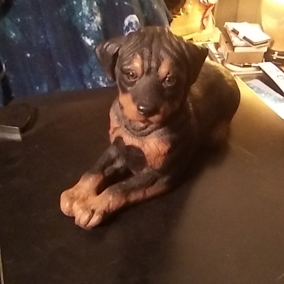 Porcelain dog - Picture 2 of 2